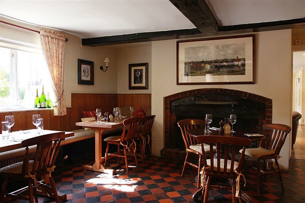 The Royal Oak, Yattendon Frilsham Bagian luar foto